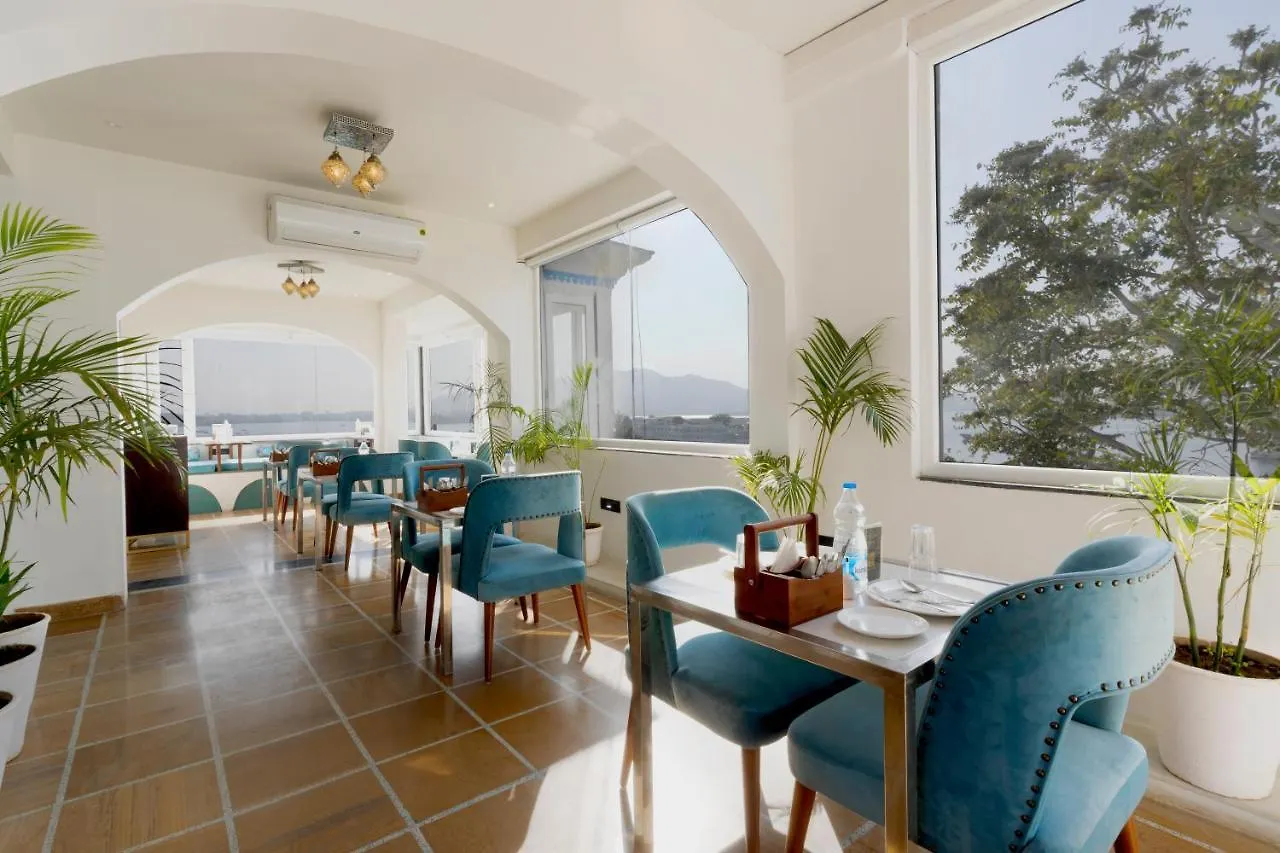 Hotel Moustache Udaipur Luxuria